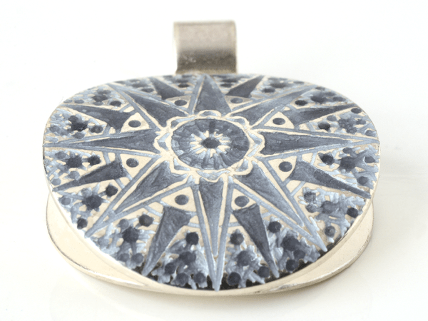 katrin_koehler_emailleschmuck_anhaenger_muschel_sonne.000084.b