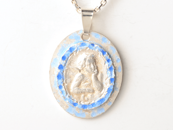 katrin_koehler_emailleschmuck_anhaenger_schutzengel_6399