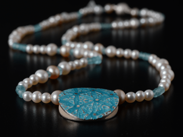 katrin_koehler_emailleschmuck_kette_perlen_apatit_0396