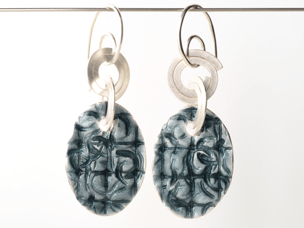 katrin_koehler_emailleschmuck_ohrring_ohrhaenger_fiorini_6428