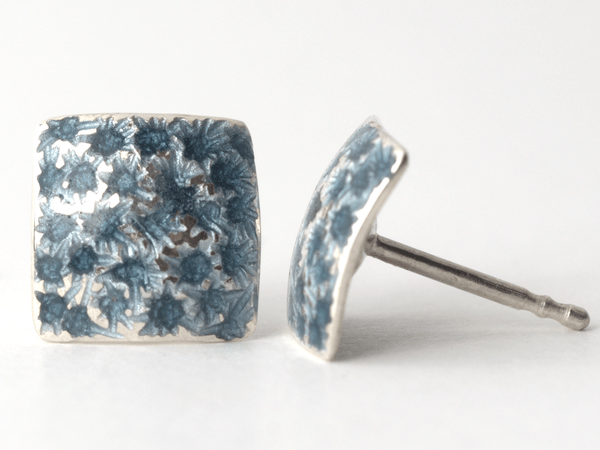 katrin_koehler_emailleschmuck_ohrring_stecker_eckig_sterne_4261