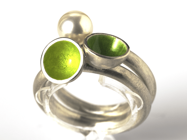katrin_koehler_emailleschmuck_ring_dico_uno_perle_2430