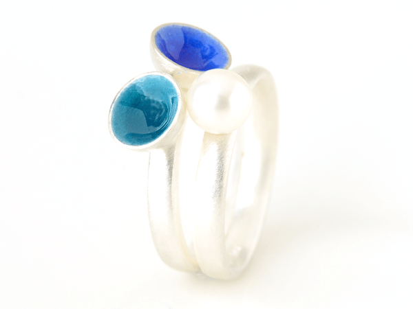 katrin_koehler_emailleschmuck_ring_dicoperle.000090.b