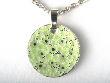 katrin_koehler_emailleschmuck_anhaenger_eisblume_konkav_0942