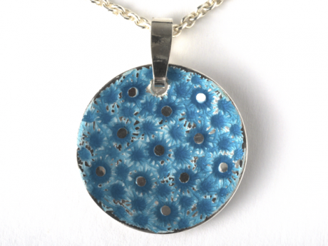 katrin_koehler_emailleschmuck_anhaenger_eisblume_konkav_0943