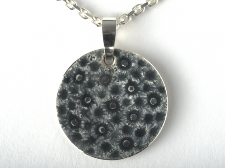 katrin_koehler_emailleschmuck_anhaenger_eisblume_konkav_0944