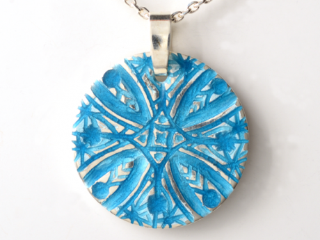 katrin_koehler_emailleschmuck_anhaenger_kuba_6372