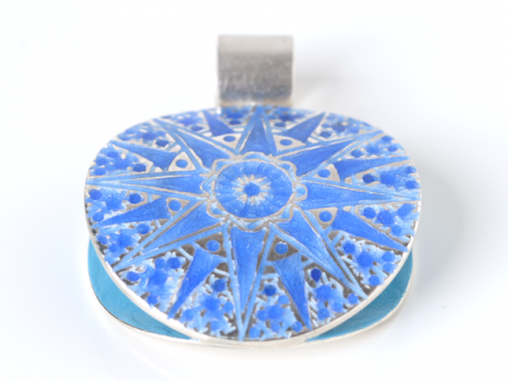 katrin_koehler_emailleschmuck_anhaenger_muschel_sonne_6125