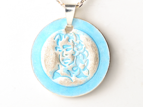 katrin_koehler_emailleschmuck_anhaenger_schiller_6394