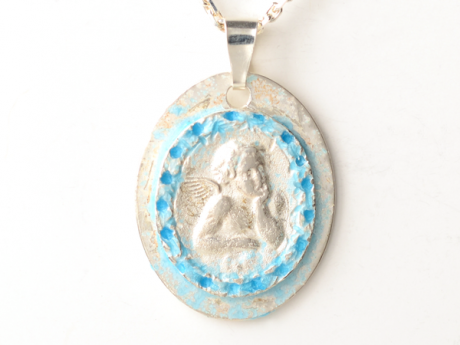 katrin_koehler_emailleschmuck_anhaenger_schutzengel_6398