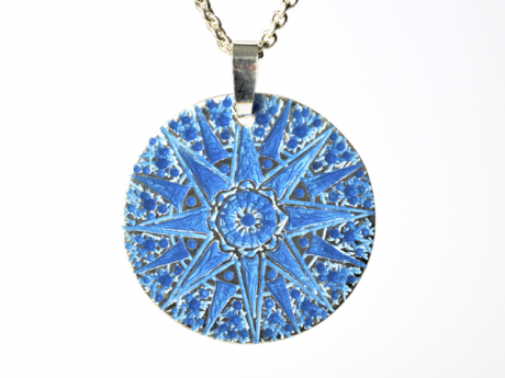 katrin_koehler_emailleschmuck_anhaenger_sonne