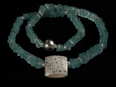 katrin_koehler_emailleschmuck_kette_apatit_1219