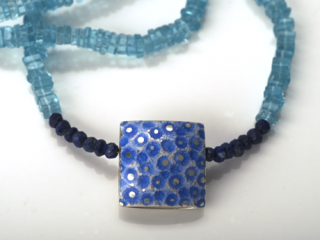 katrin_koehler_emailleschmuck_kette_apatit_lapis_2618