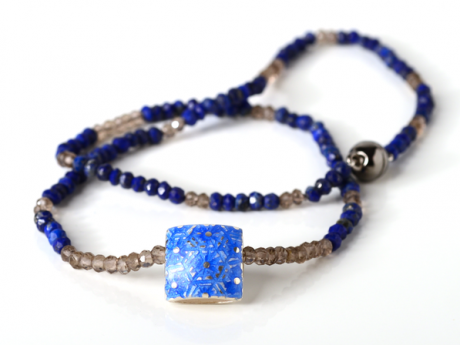 katrin_koehler_emailleschmuck_kette_lapislatsuli_rauchquarz_6306