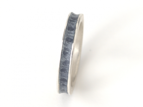 katrin_koehler_emailleschmuck_ring_prisma_4064